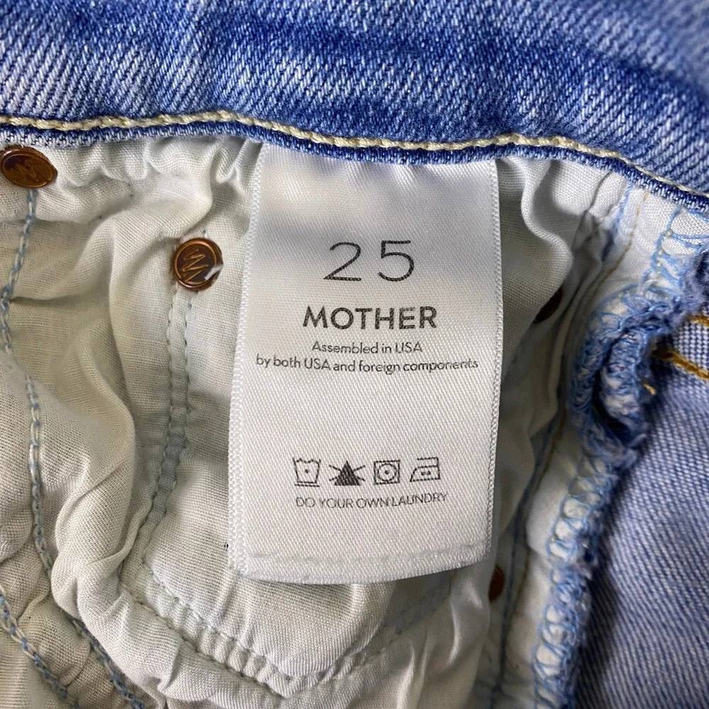 MOTHER High Waisted Rider Skimp Jeans Women's Size 25 Blue Distressed *Flaw Spot - Picture 4 of 16